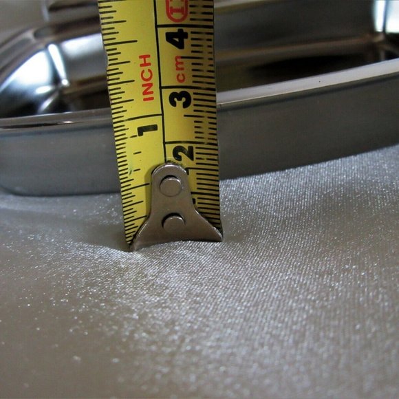 Metal Dish with a lid- Please read all description as is - Picture 5 of 10